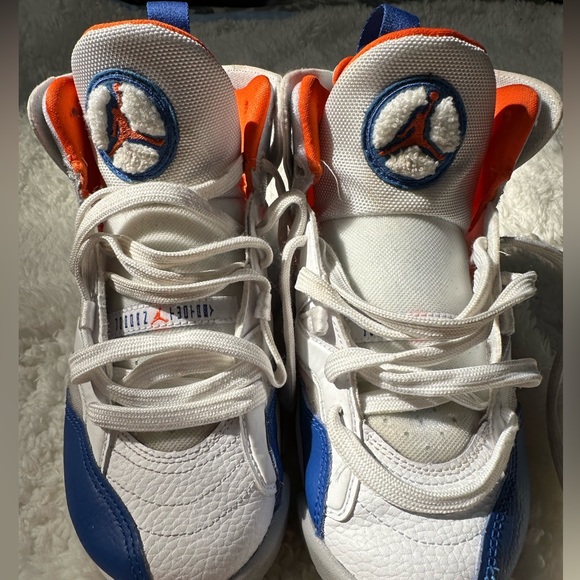 Air Jordan Jumpman Two Trey Grade School ‘Wheaties’ White Hyper Royal - Picture 6 of 11